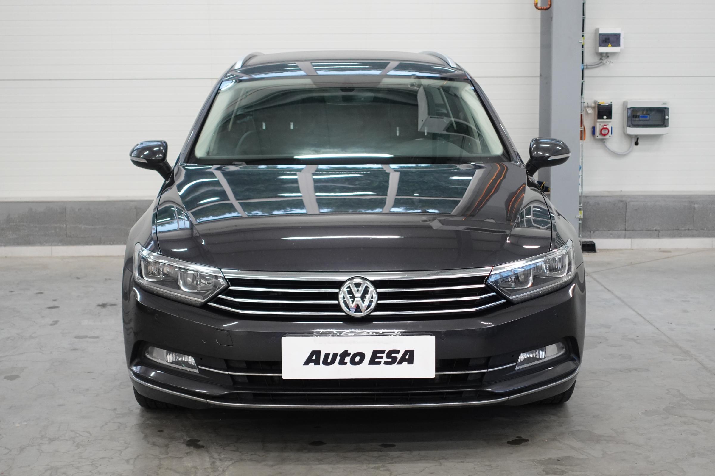 Volkswagen Passat, 2018 - pohled č. 2