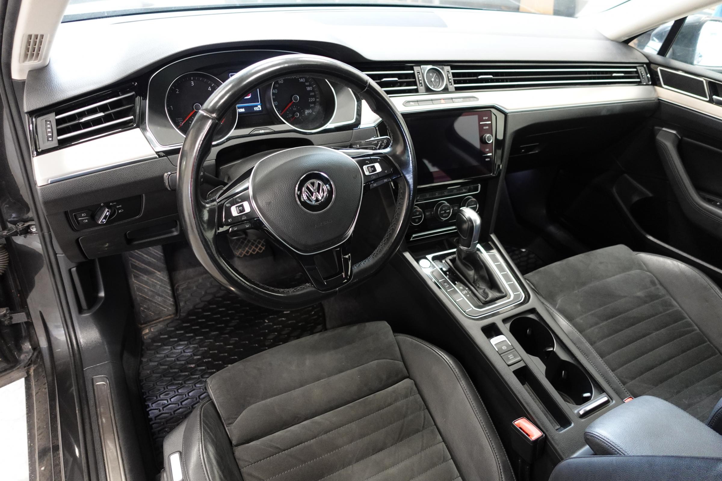 Volkswagen Passat, 2018 - pohled č. 21