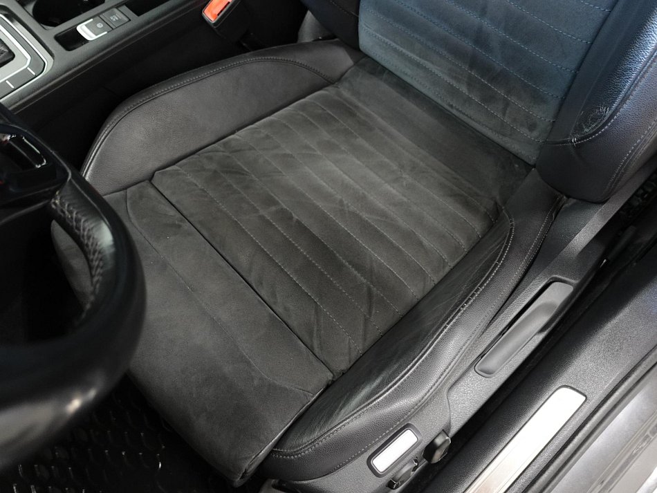 Volkswagen Passat 2.0TDi 