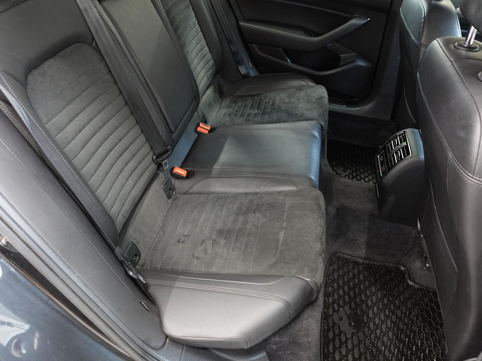 Volkswagen Passat 2.0TDi 