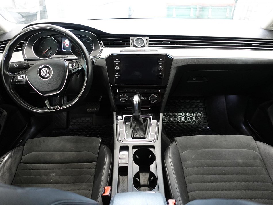 Volkswagen Passat 2.0TDi 