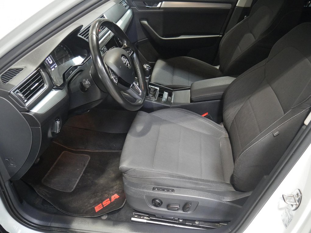 Škoda Superb III 1.4 TSI Ambition