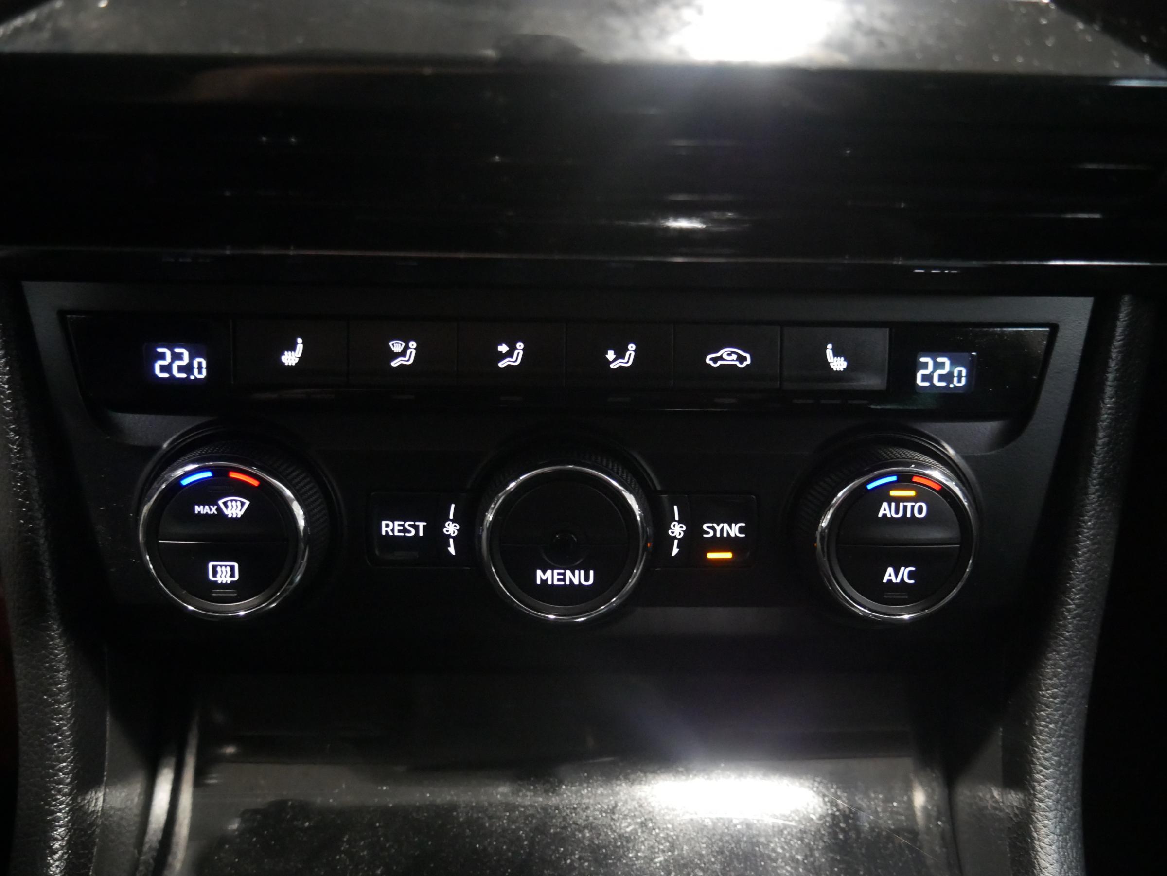 Škoda Superb III, 2015 - pohled č. 18