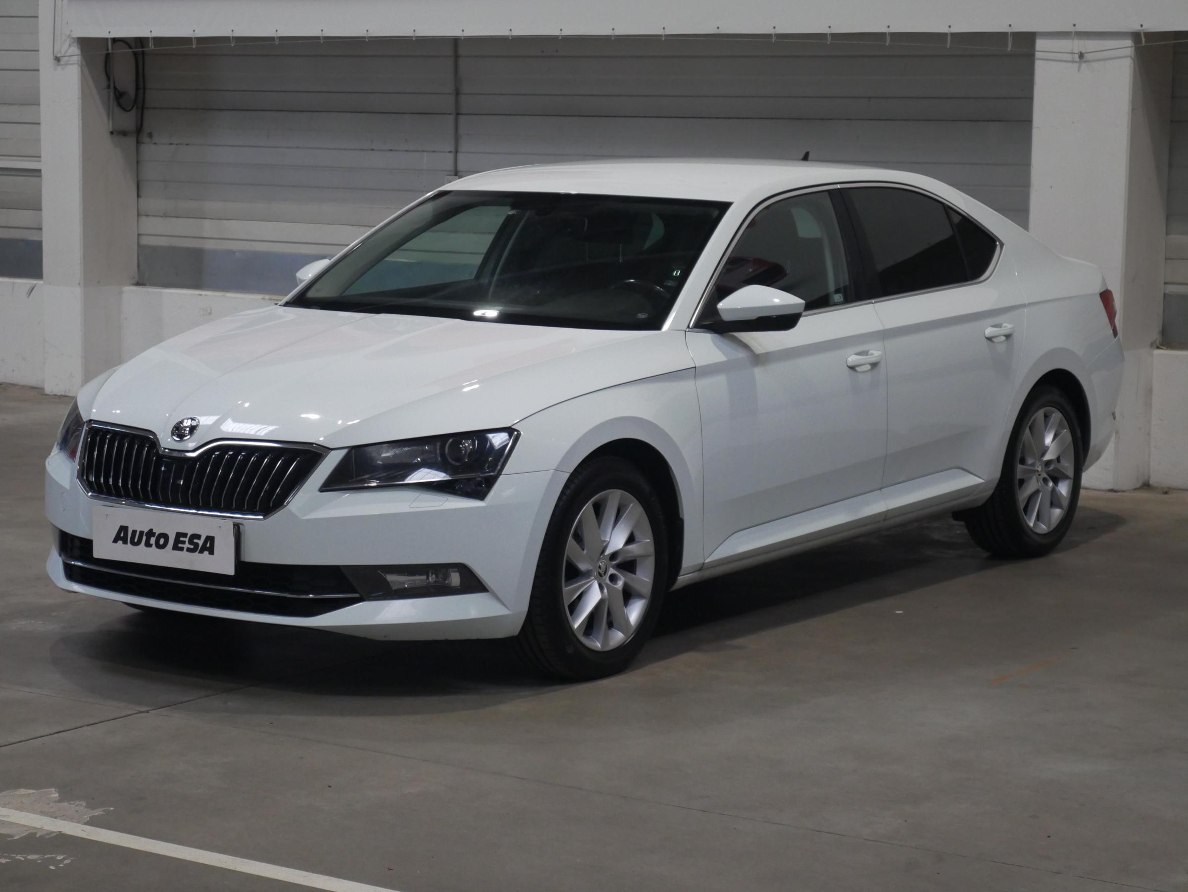 Škoda Superb III, 2015 - pohled č. 3