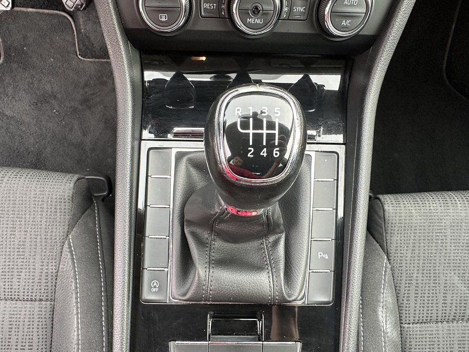 Škoda Superb III 1.6Tdi 