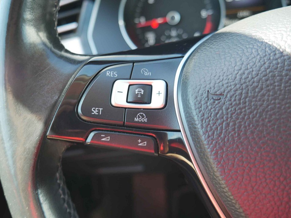 Volkswagen Passat 2.0TDi Highline