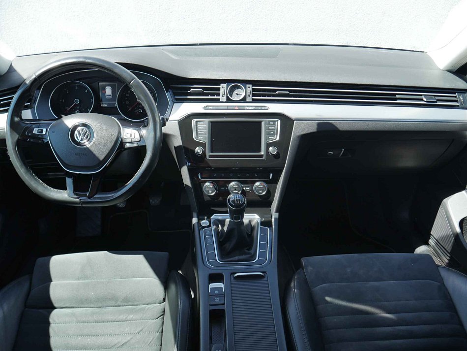 Volkswagen Passat 2.0TDi Highline