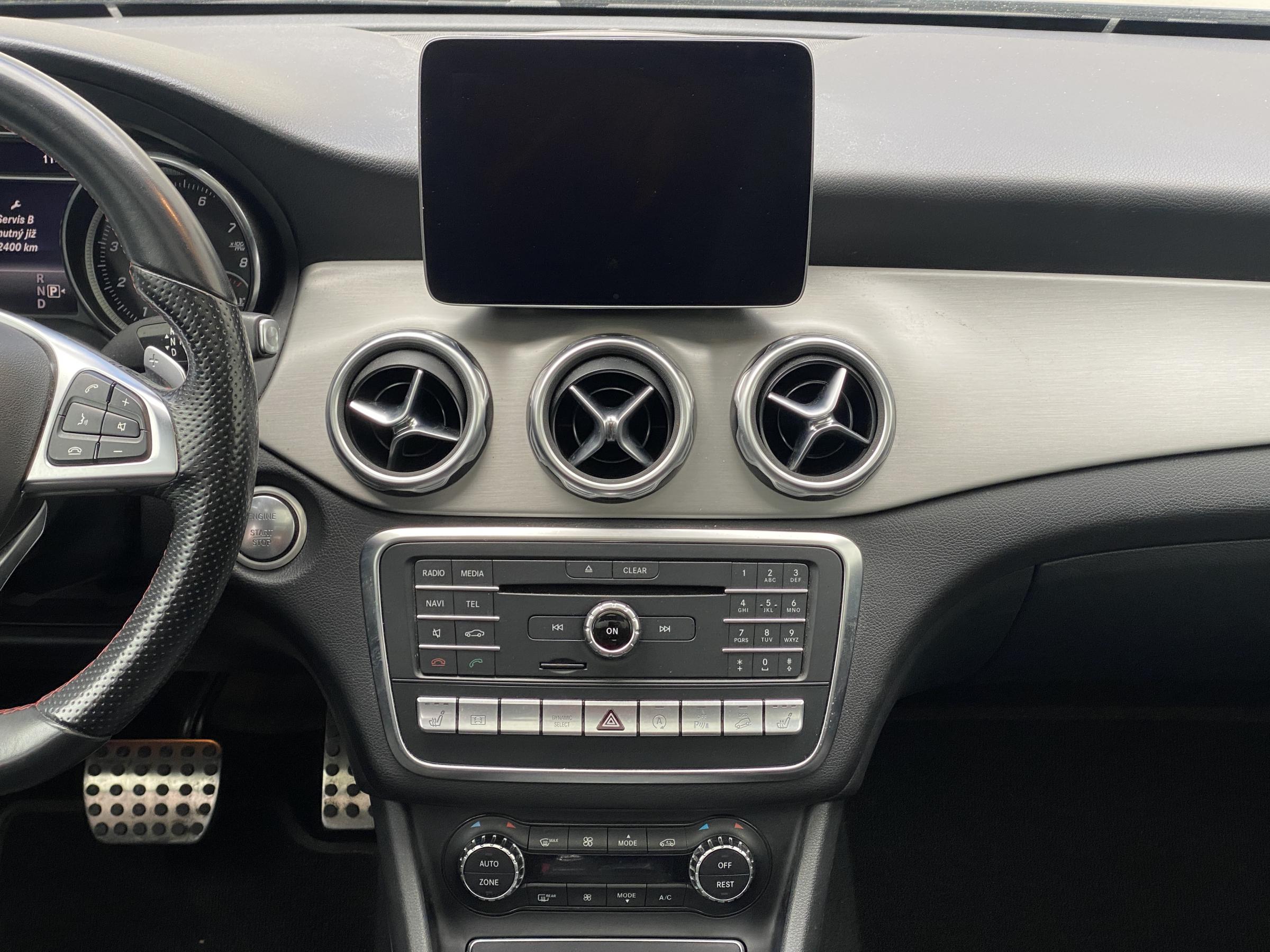 Mercedes-Benz GLA, 2018 - pohled č. 10