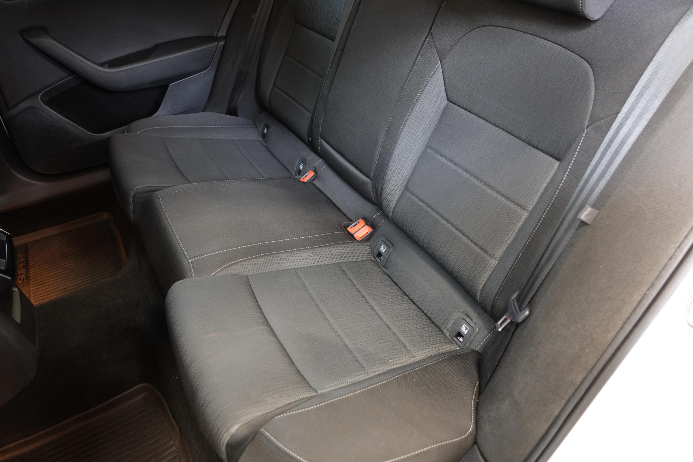 Škoda Superb III, 2018 - pohled č. 11