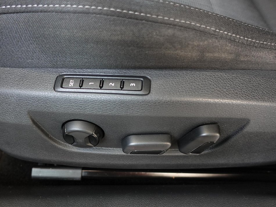 Škoda Superb III 2.0TDi Ambition