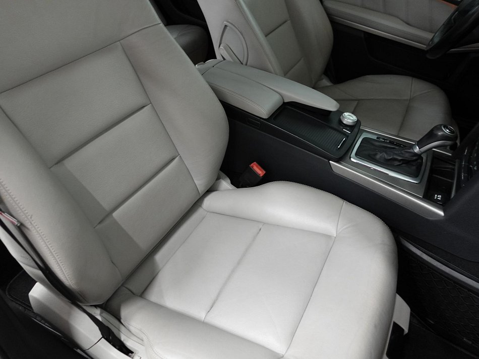 Mercedes-Benz Třída E 2.2 CDi  E220