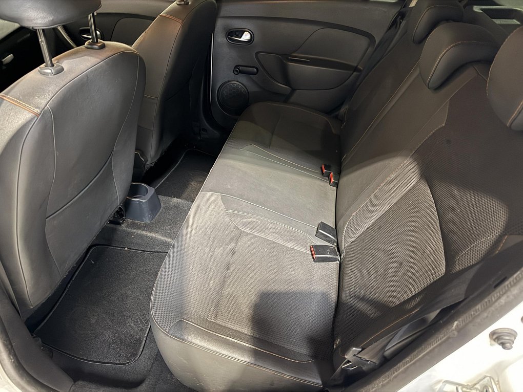 Dacia Logan 0.9 TCe Stepway