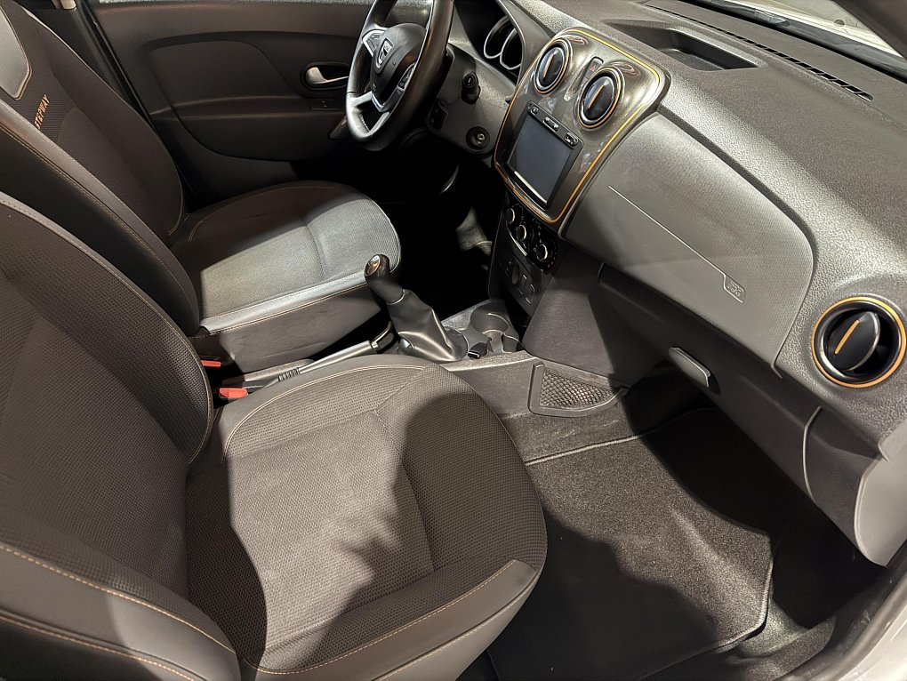 Dacia Logan 0.9 TCe Stepway