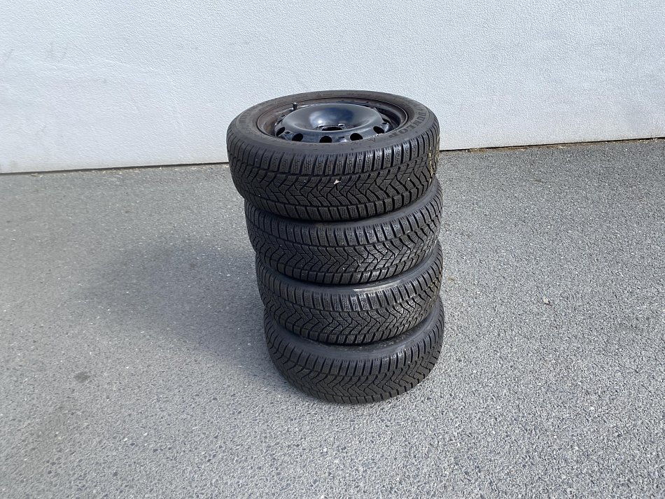 Škoda Roomster 1.2 TSi Fresh