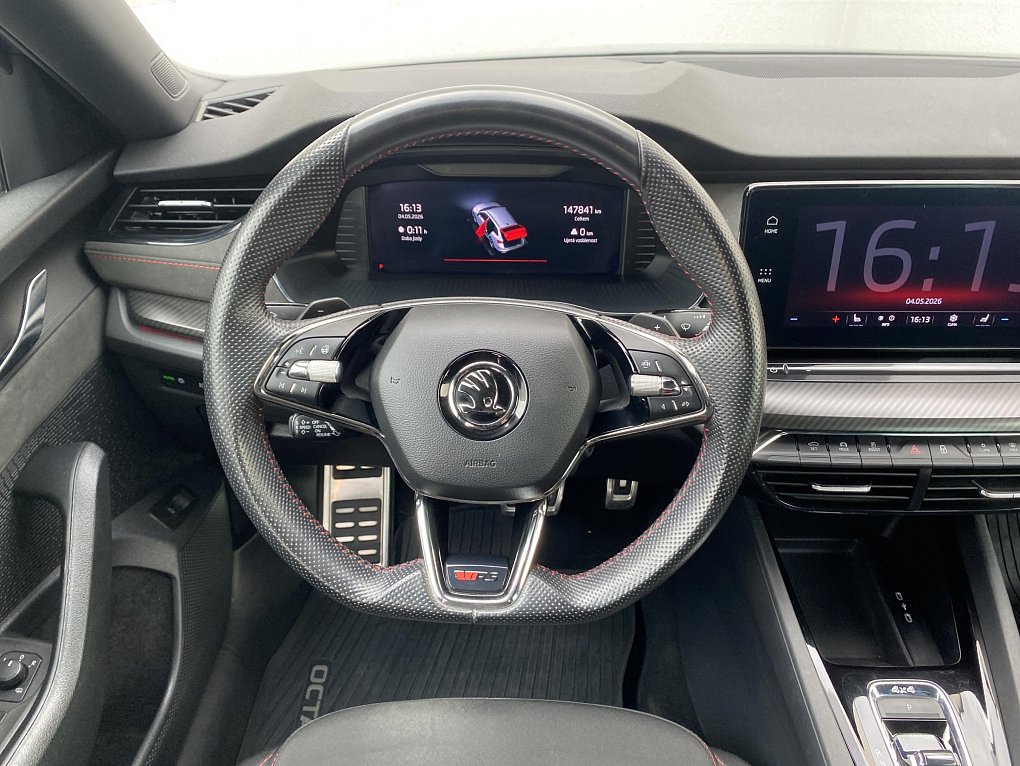 Škoda Octavia IV 2.0 TDi RS 4x4