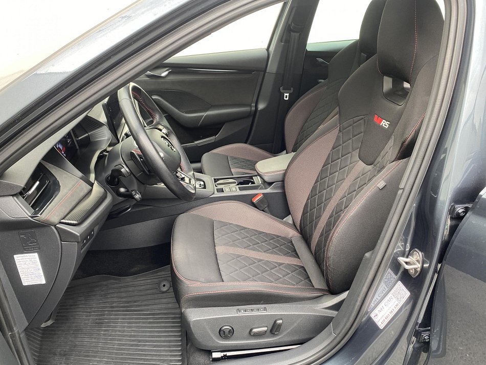 Škoda Octavia IV 2.0 TDi RS 4x4