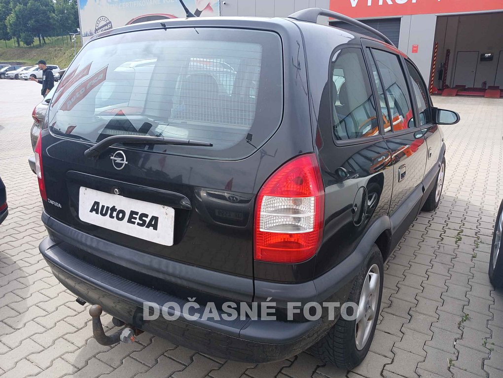 Opel Zafira 1.6 i 