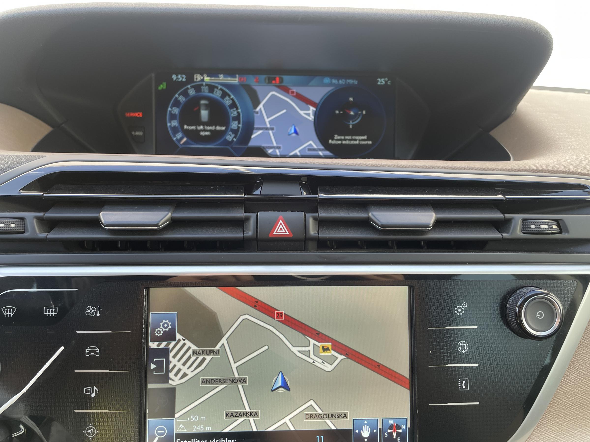 Citroën C4 Picasso, 2013 - pohled č. 11