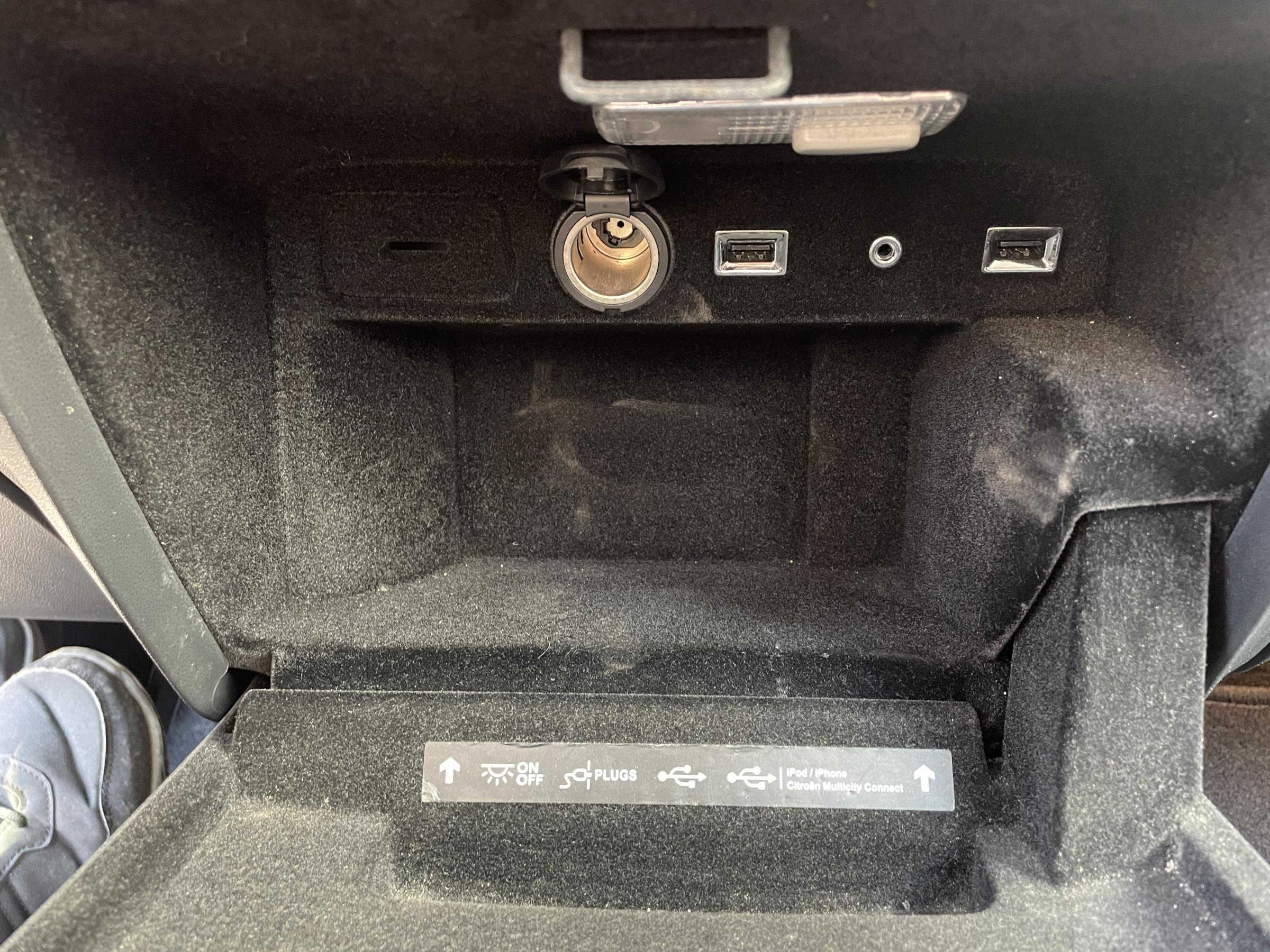 Citroën C4 Picasso, 2013 - pohled č. 15