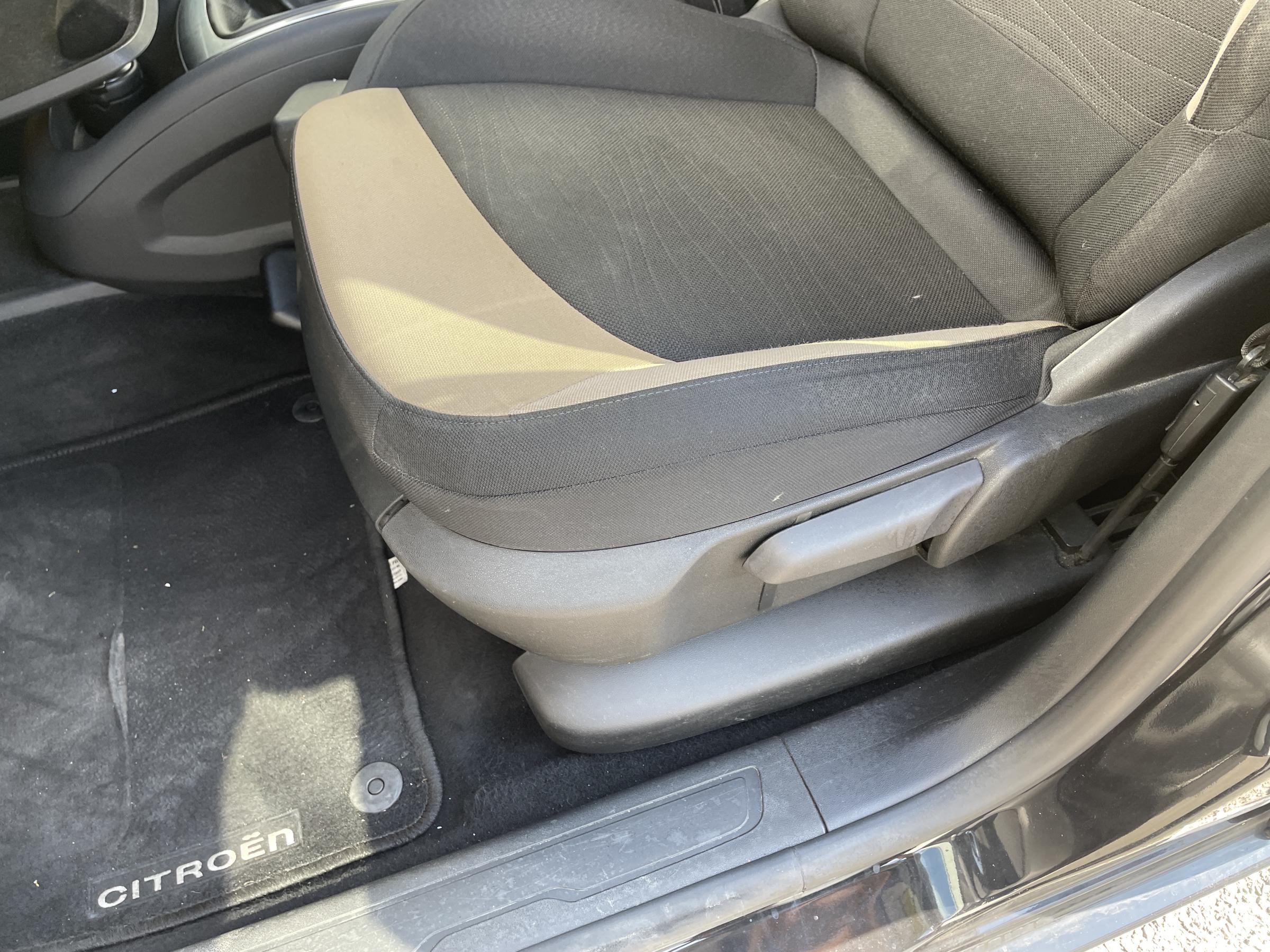 Citroën C4 Picasso, 2013 - pohled č. 19