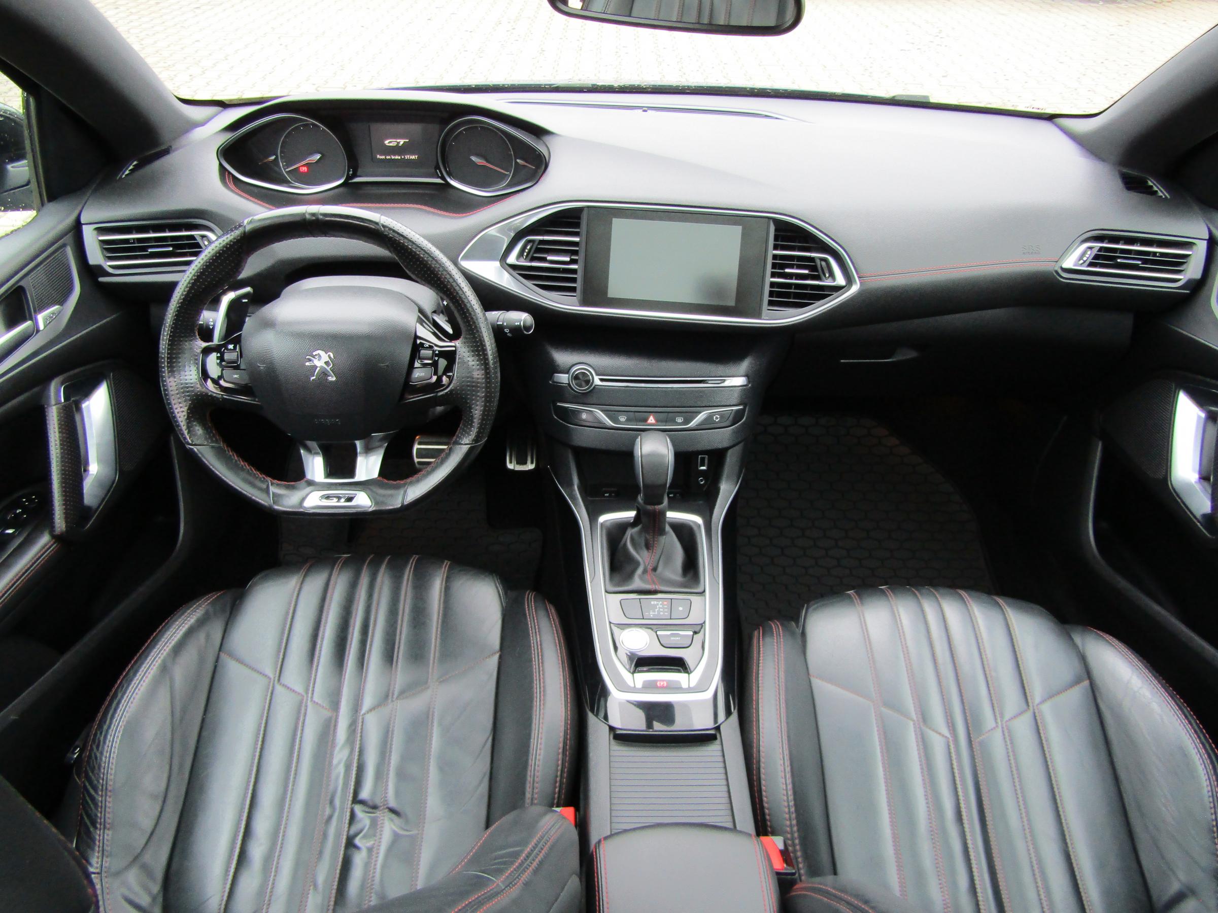 Peugeot 308, 2015 - pohled č. 8