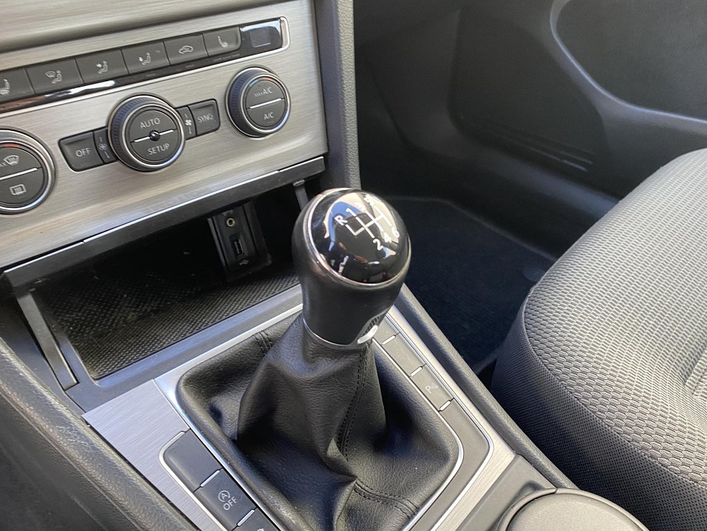 Volkswagen Golf 2.0 TDi Comfortline 4MOTION