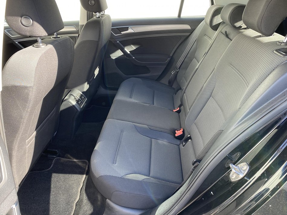 Volkswagen Golf 2.0 TDi Comfortline 4MOTION