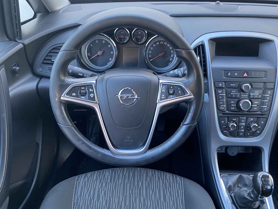 Opel Astra 1.6CDTi 