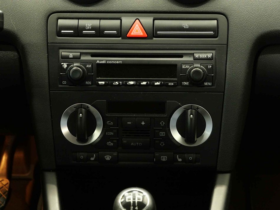 Audi A3 1.6i 
