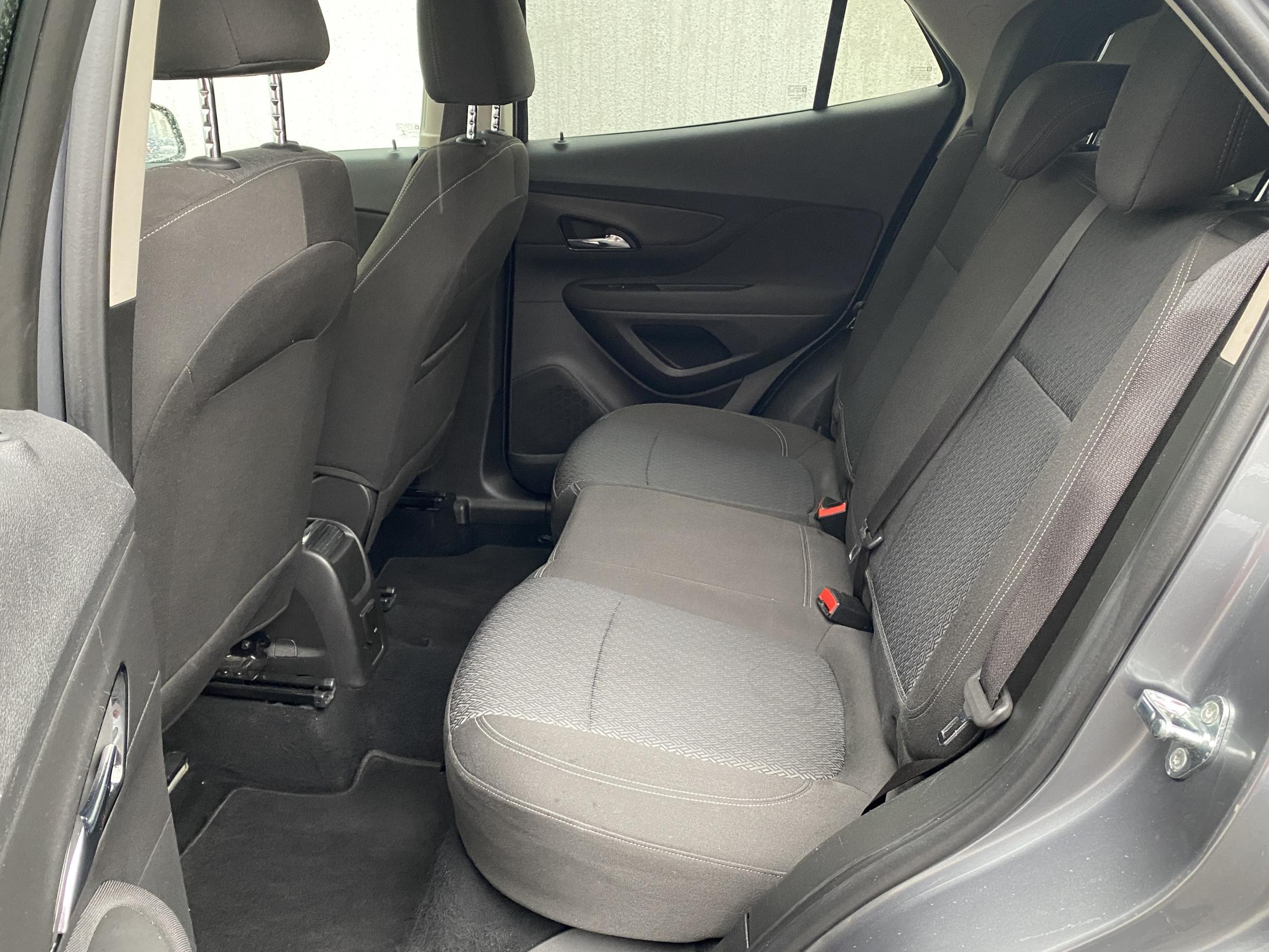 Opel Mokka, 2017 - pohled č. 10