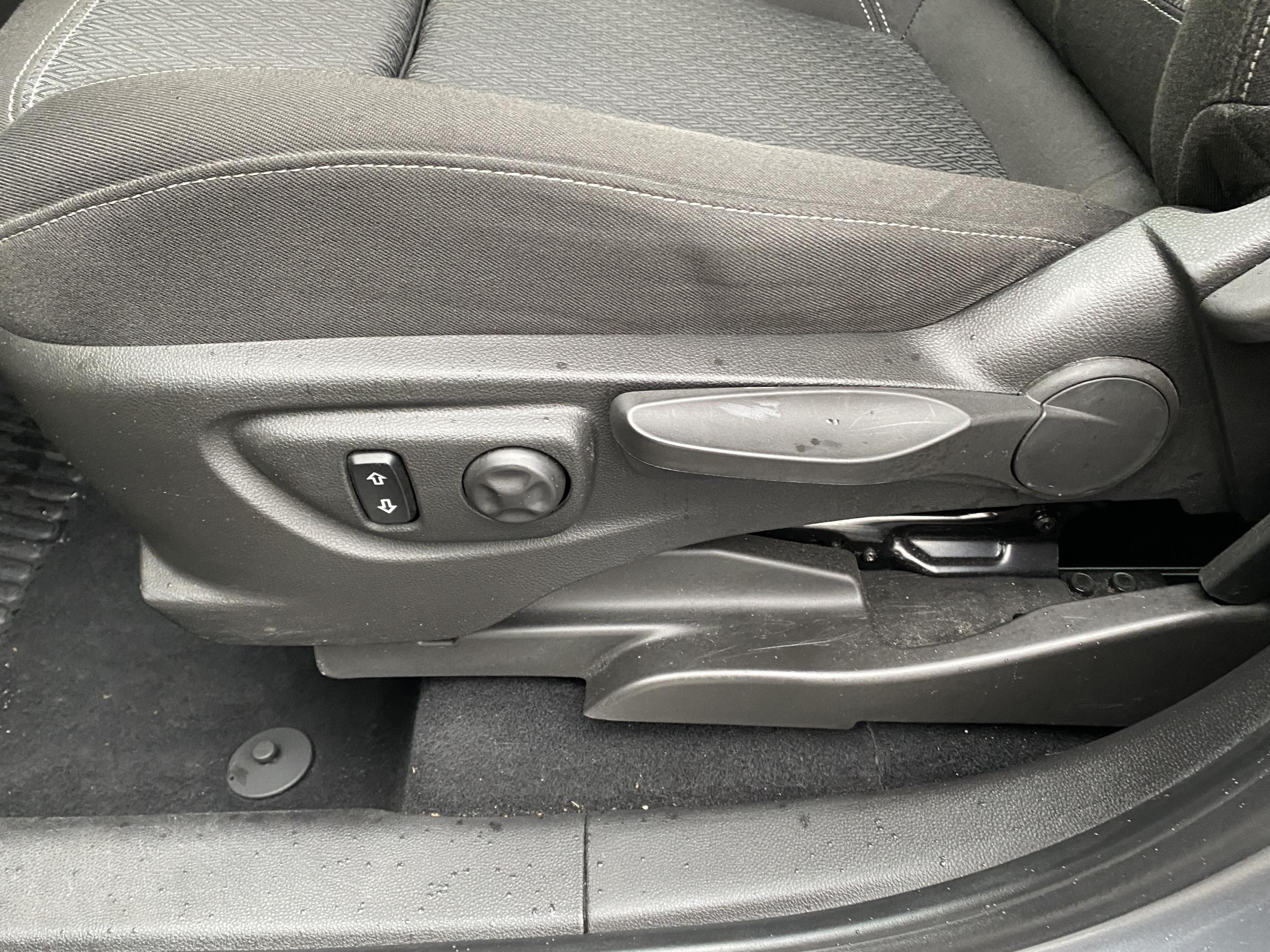 Opel Mokka, 2017 - pohled č. 14