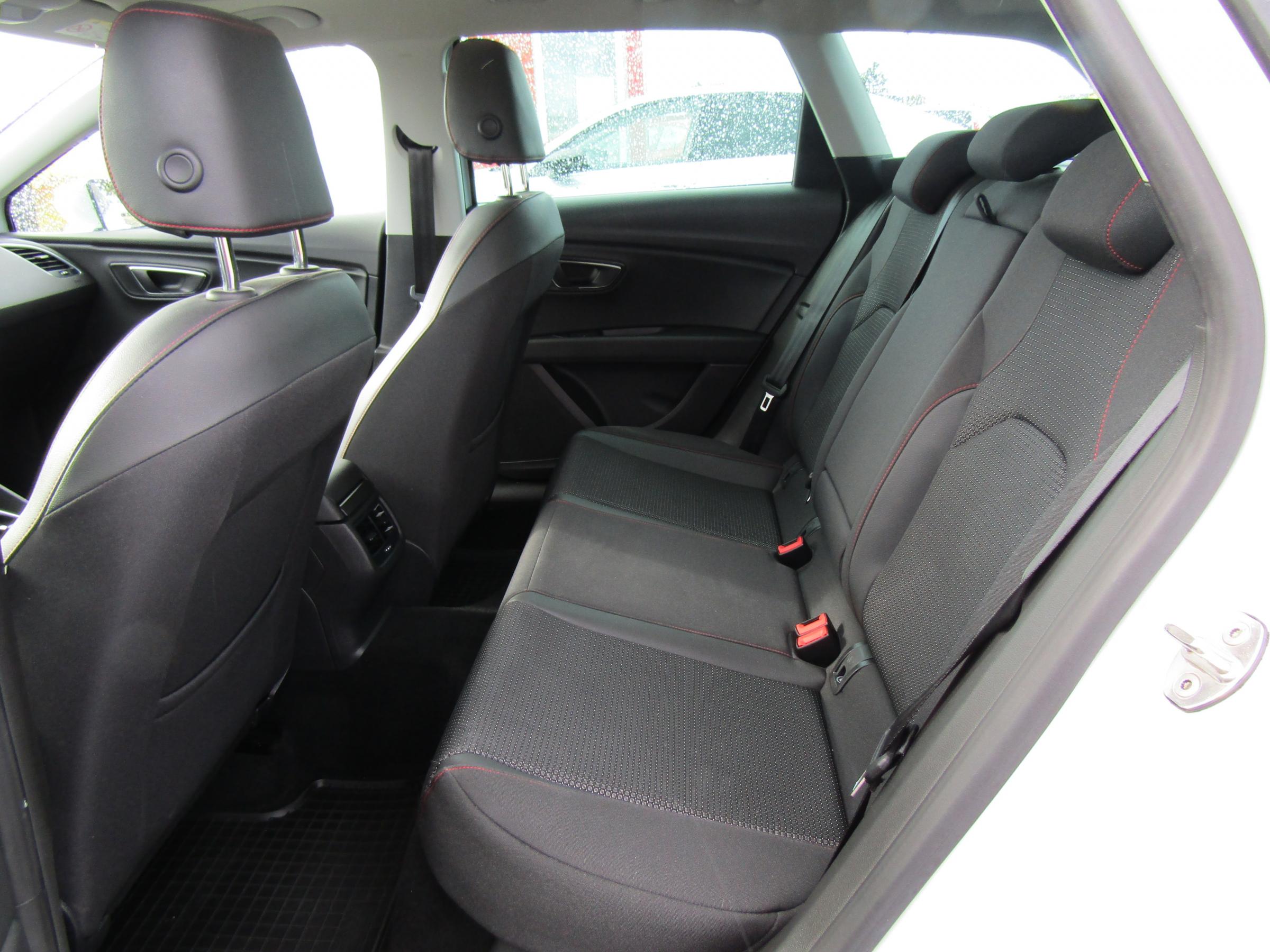 Seat Leon, 2016 - pohled č. 10