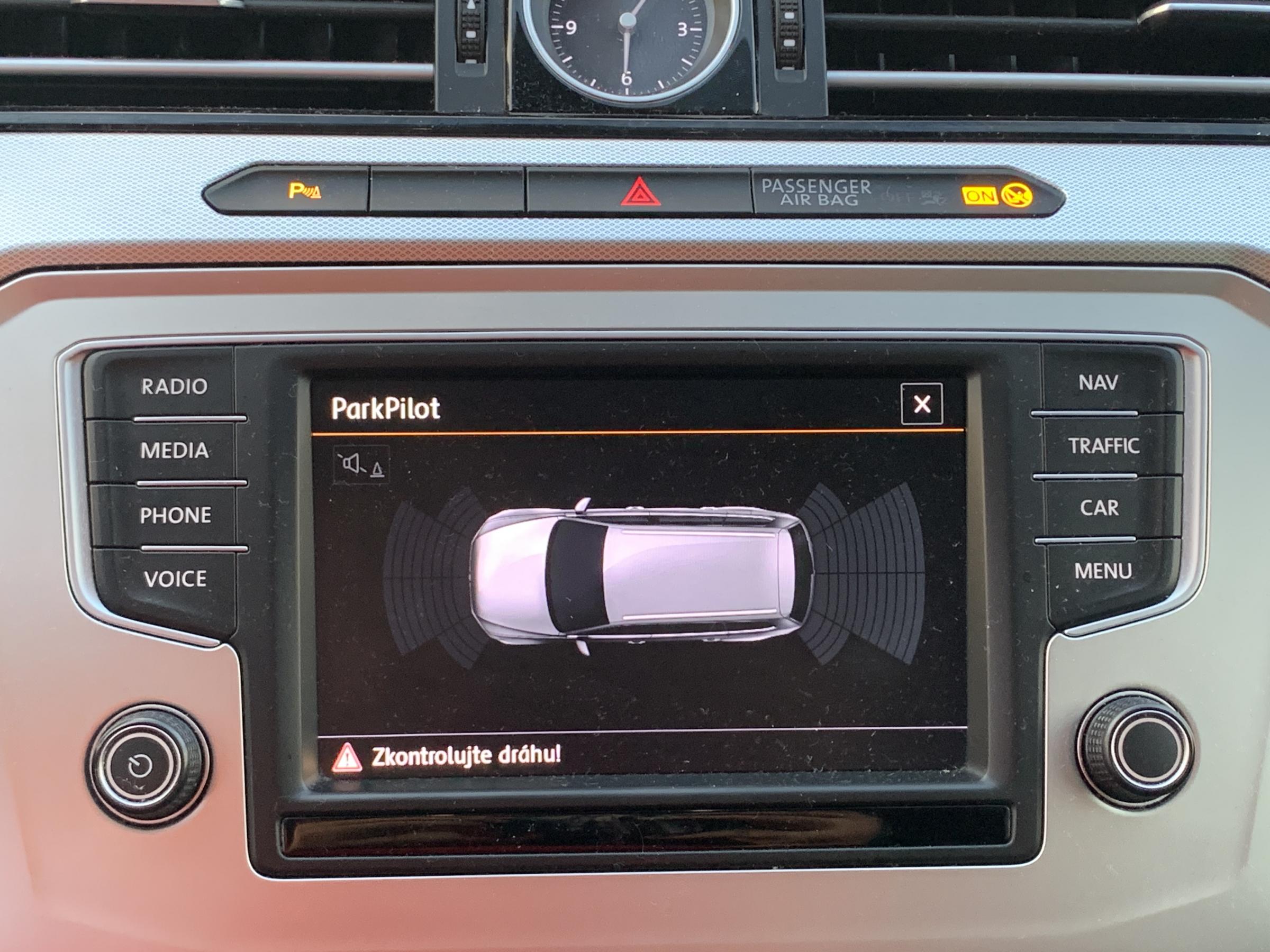 Volkswagen Passat, 2015 - pohled č. 17