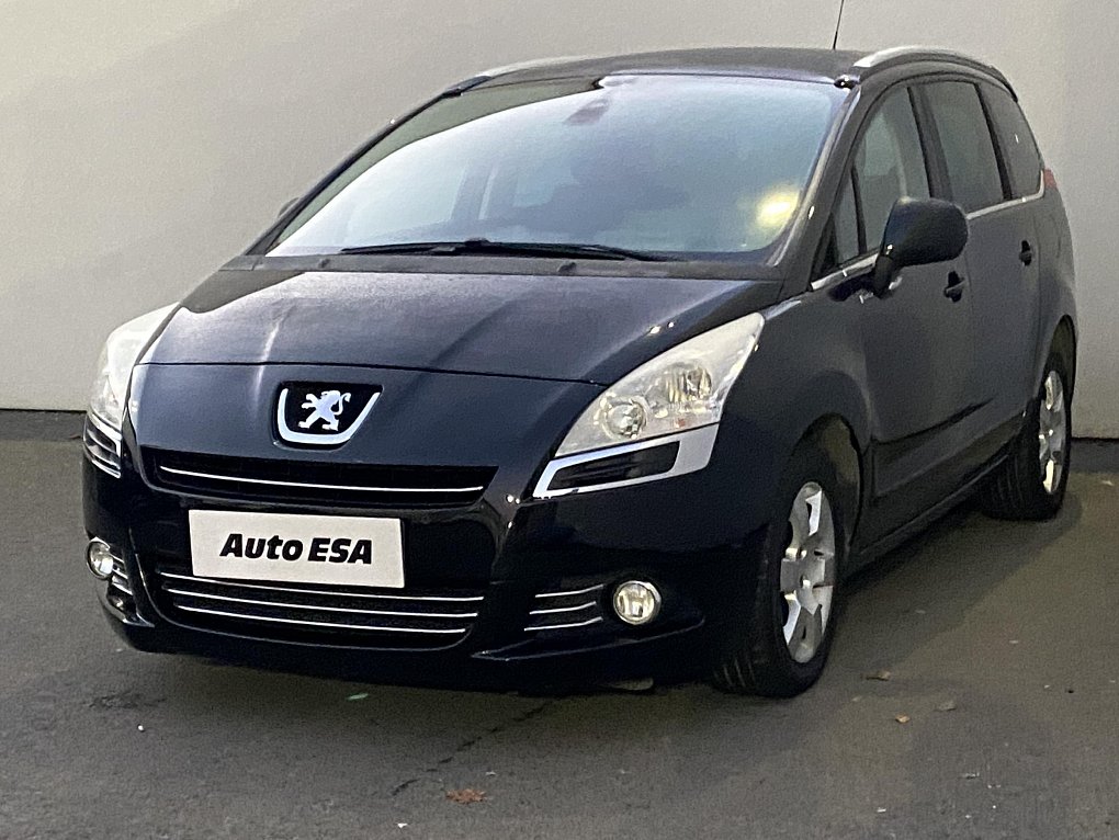Peugeot 5008 2.0 HDi 