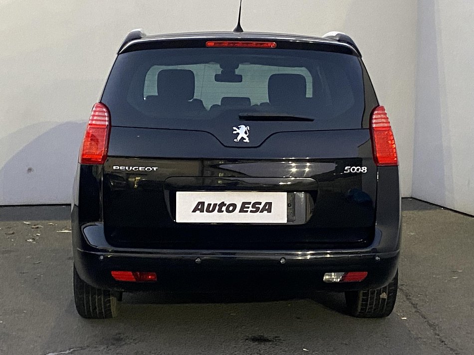 Peugeot 5008 2.0 HDi 