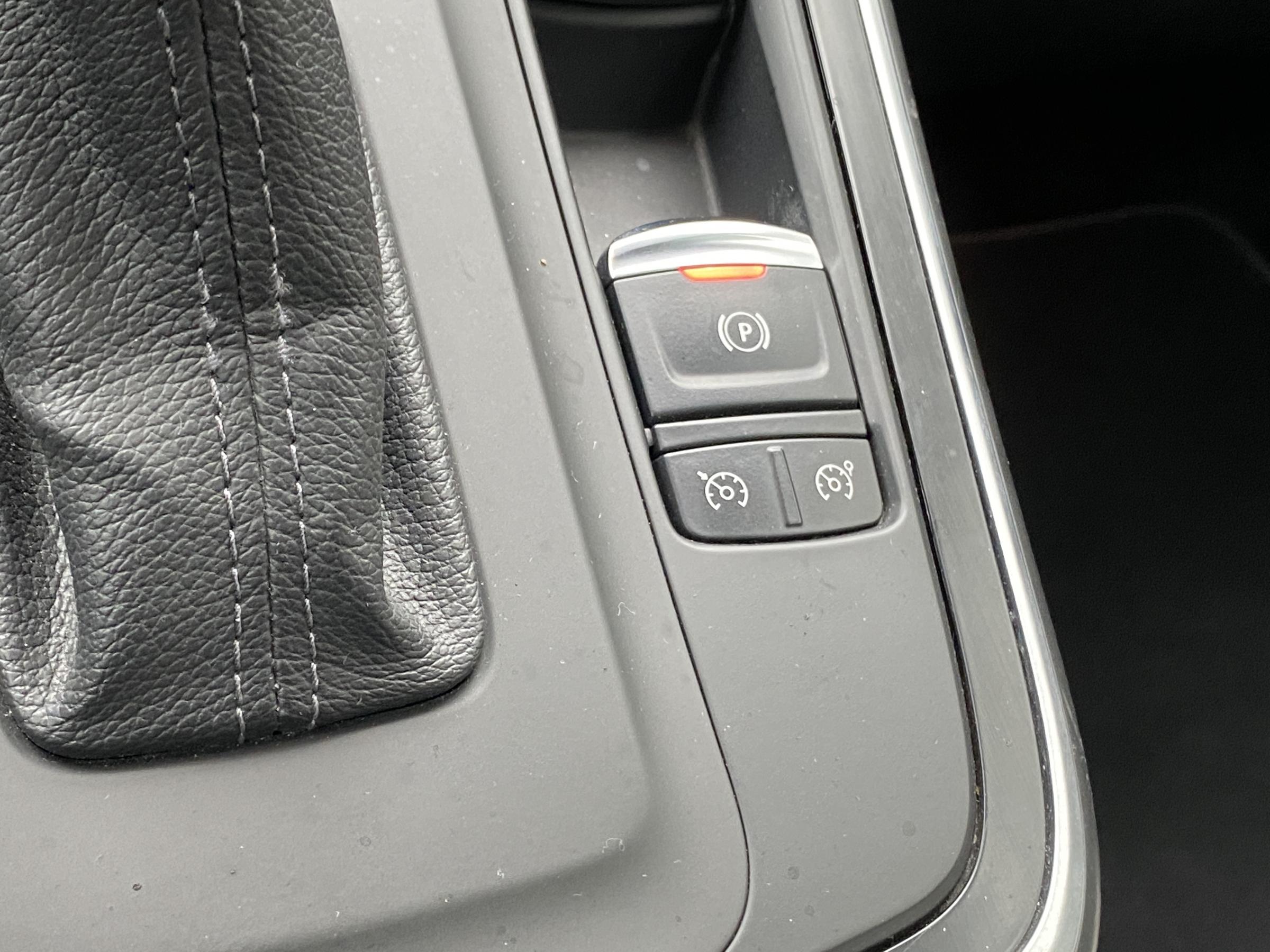 Renault Grand Scénic, 2017 - pohled č. 15