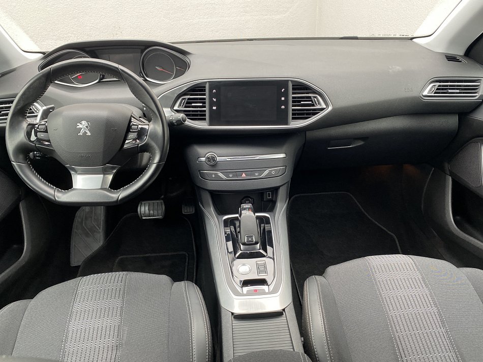 Peugeot 308 1.2PT Allure