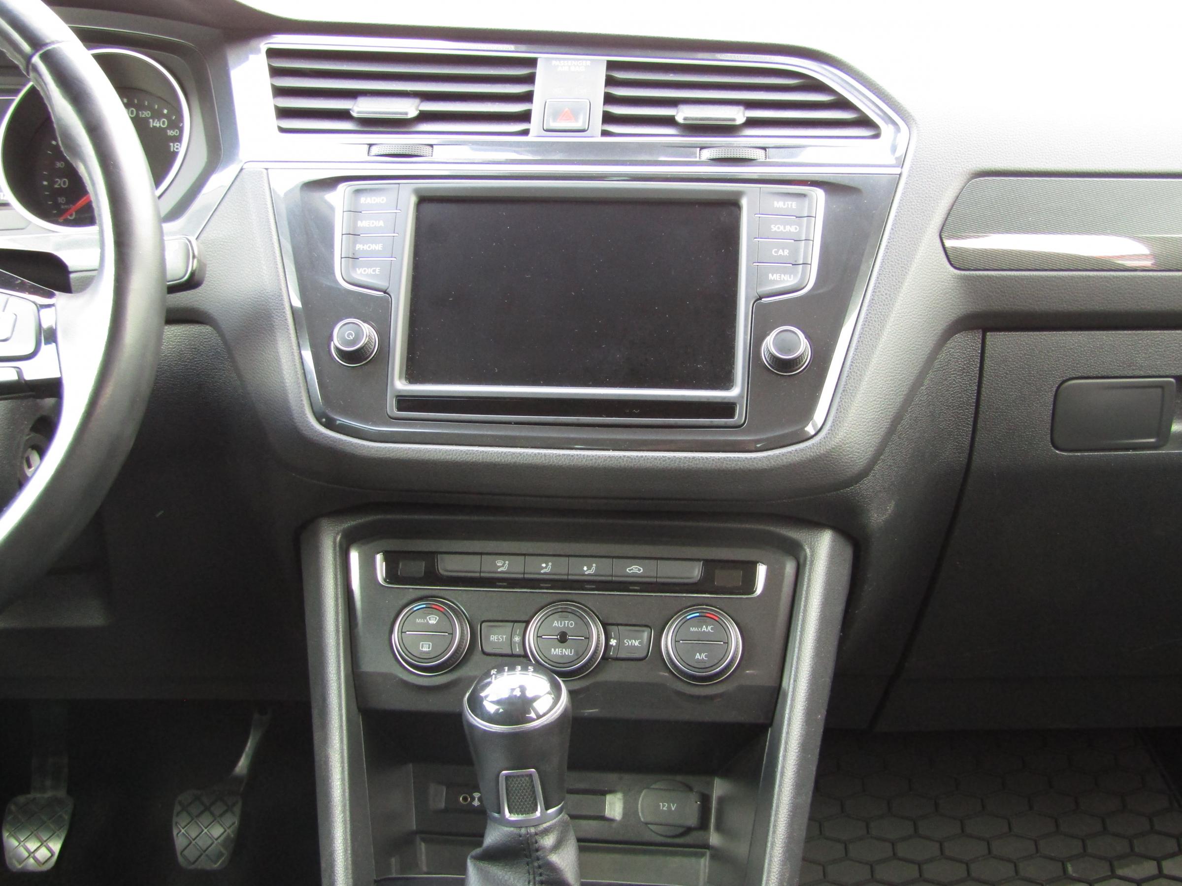 Volkswagen Tiguan, 2017 - pohled č. 9