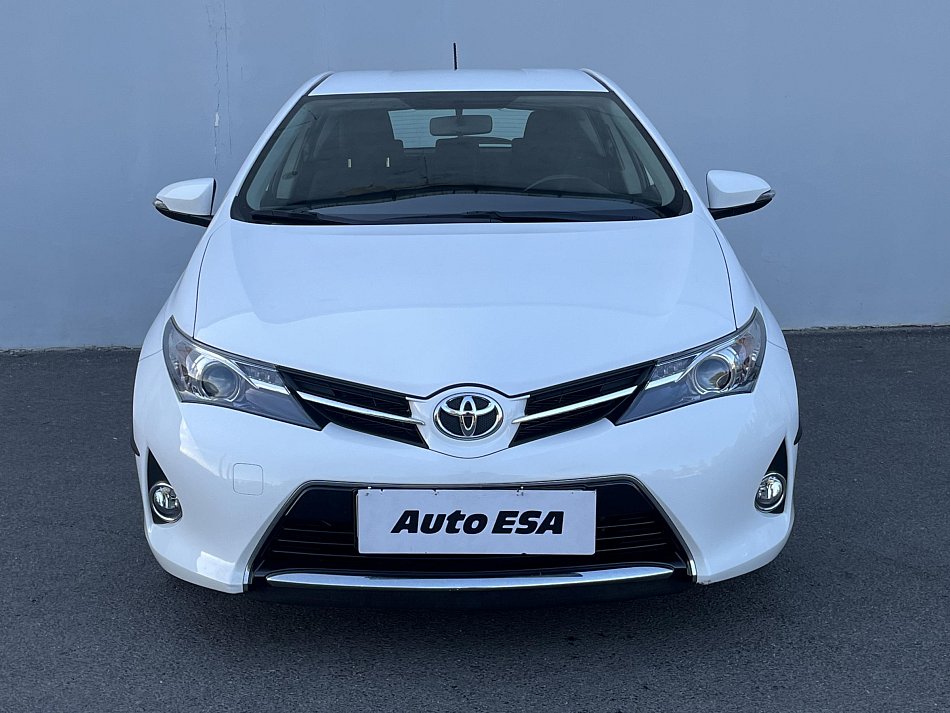 Toyota Auris 1.6 VVTi 