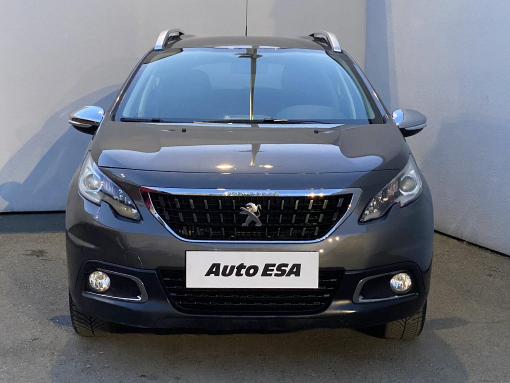 Peugeot 2008 1.2PT Style