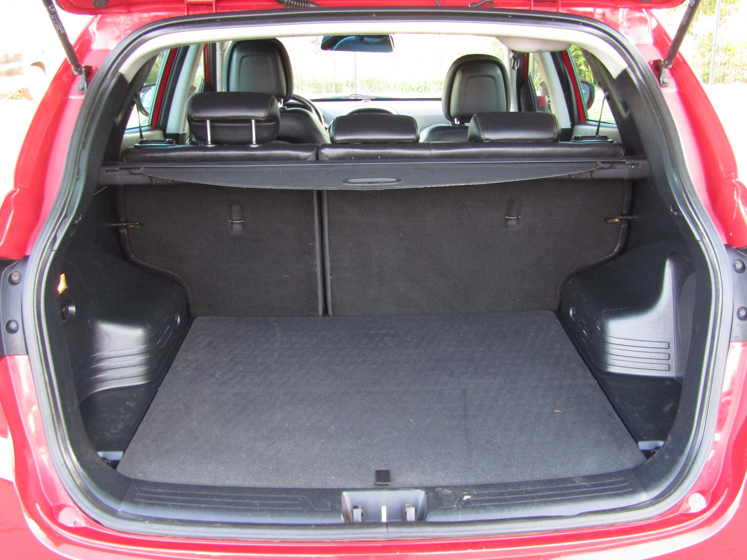 Hyundai ix35, 2014 - pohled č. 7