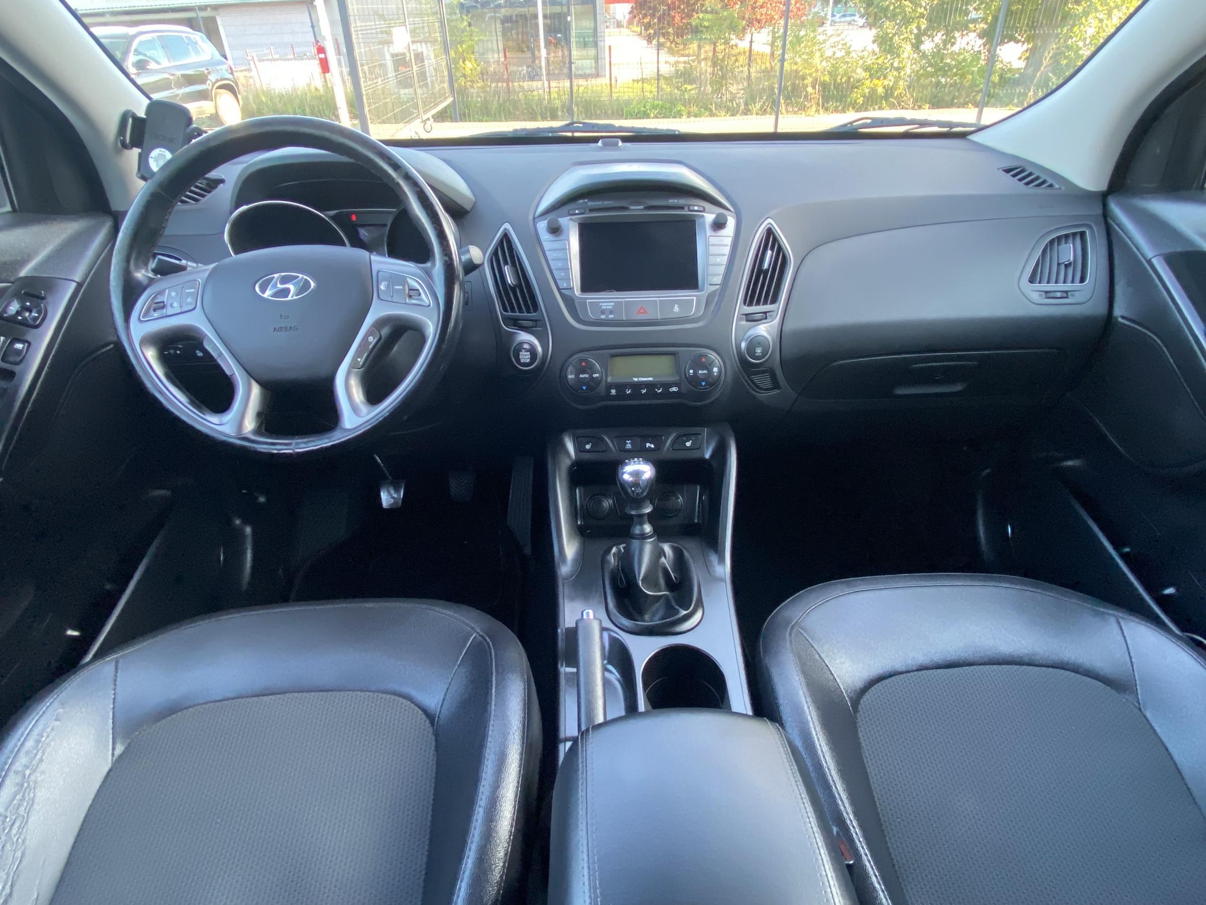 Hyundai ix35, 2014 - pohled č. 8