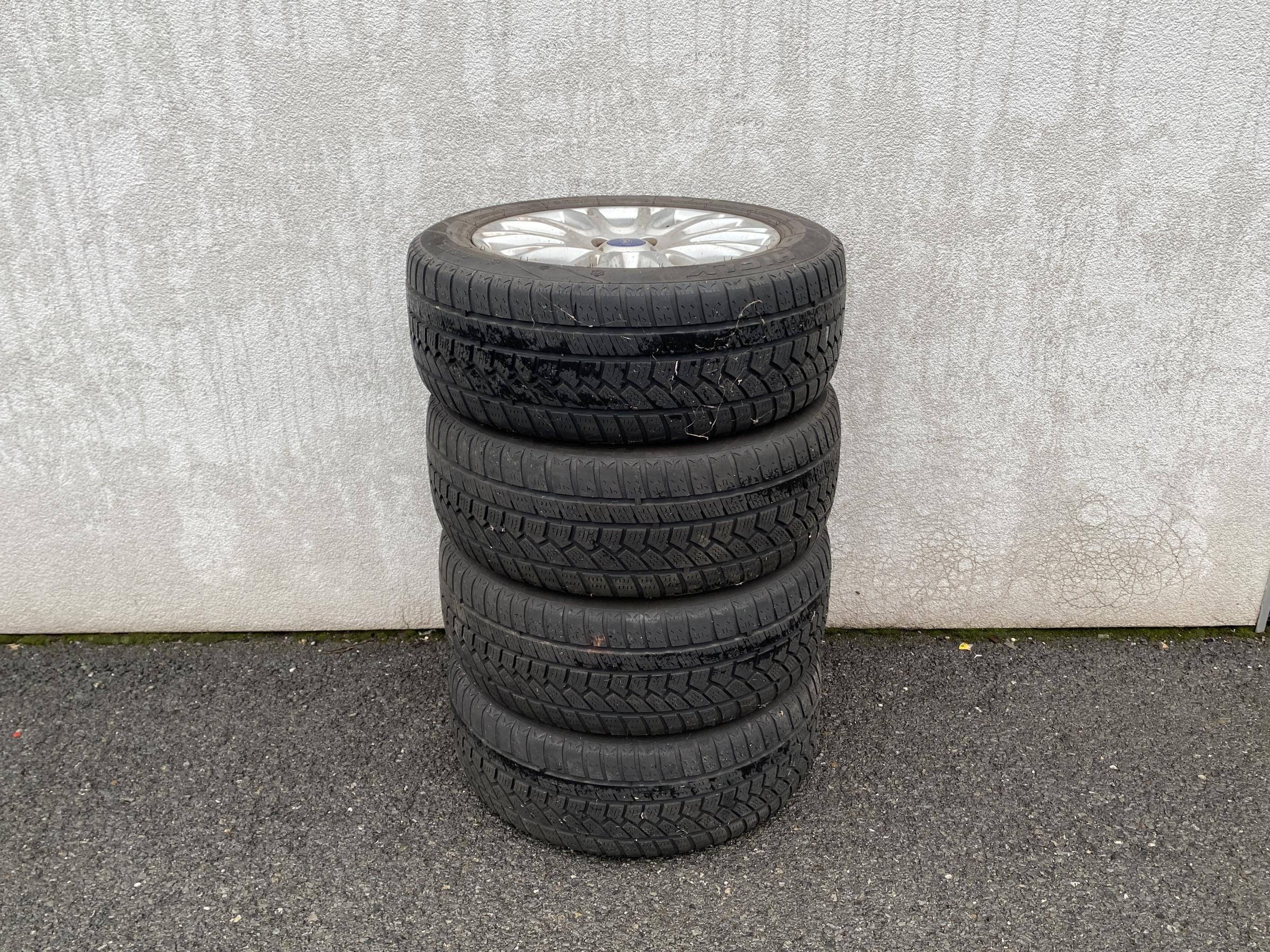 Ford Grand C-MAX, 2011 - pohled č. 16