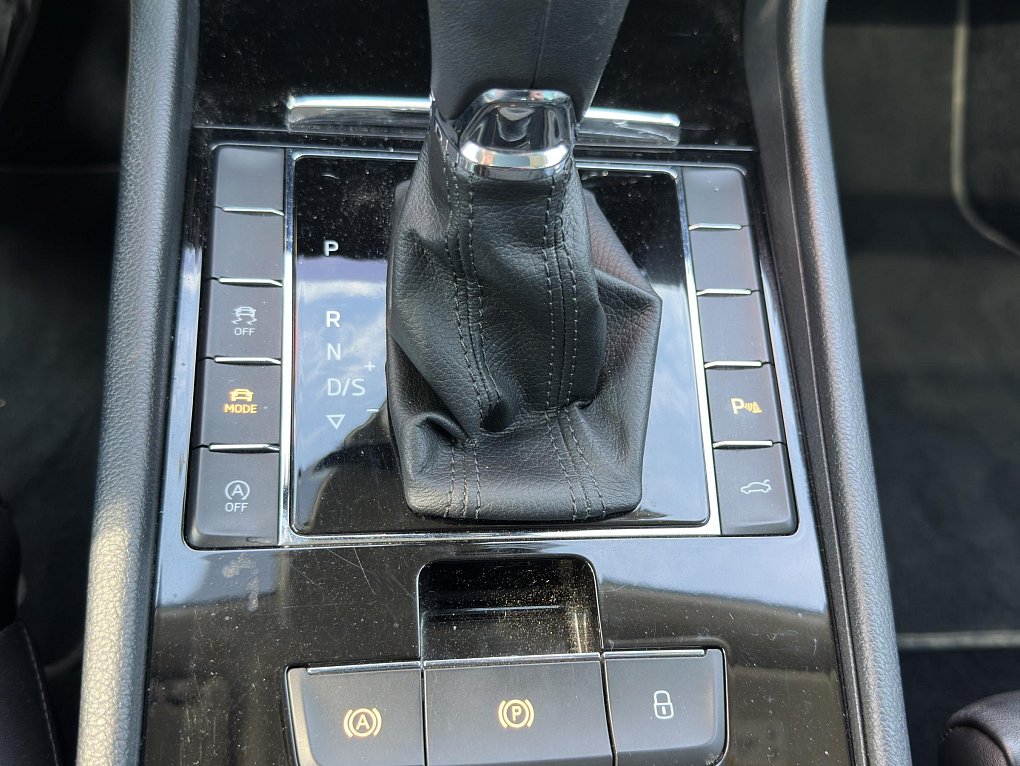 Škoda Superb III 2.0 TDi L&K 4x4