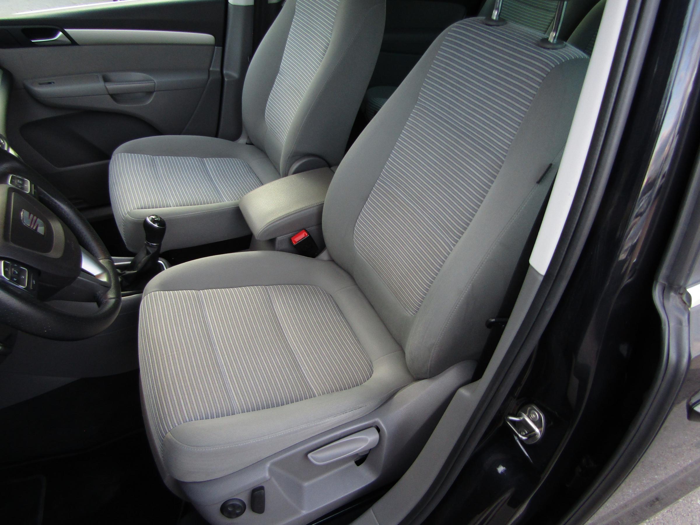 Seat Alhambra, 2013 - pohled č. 10