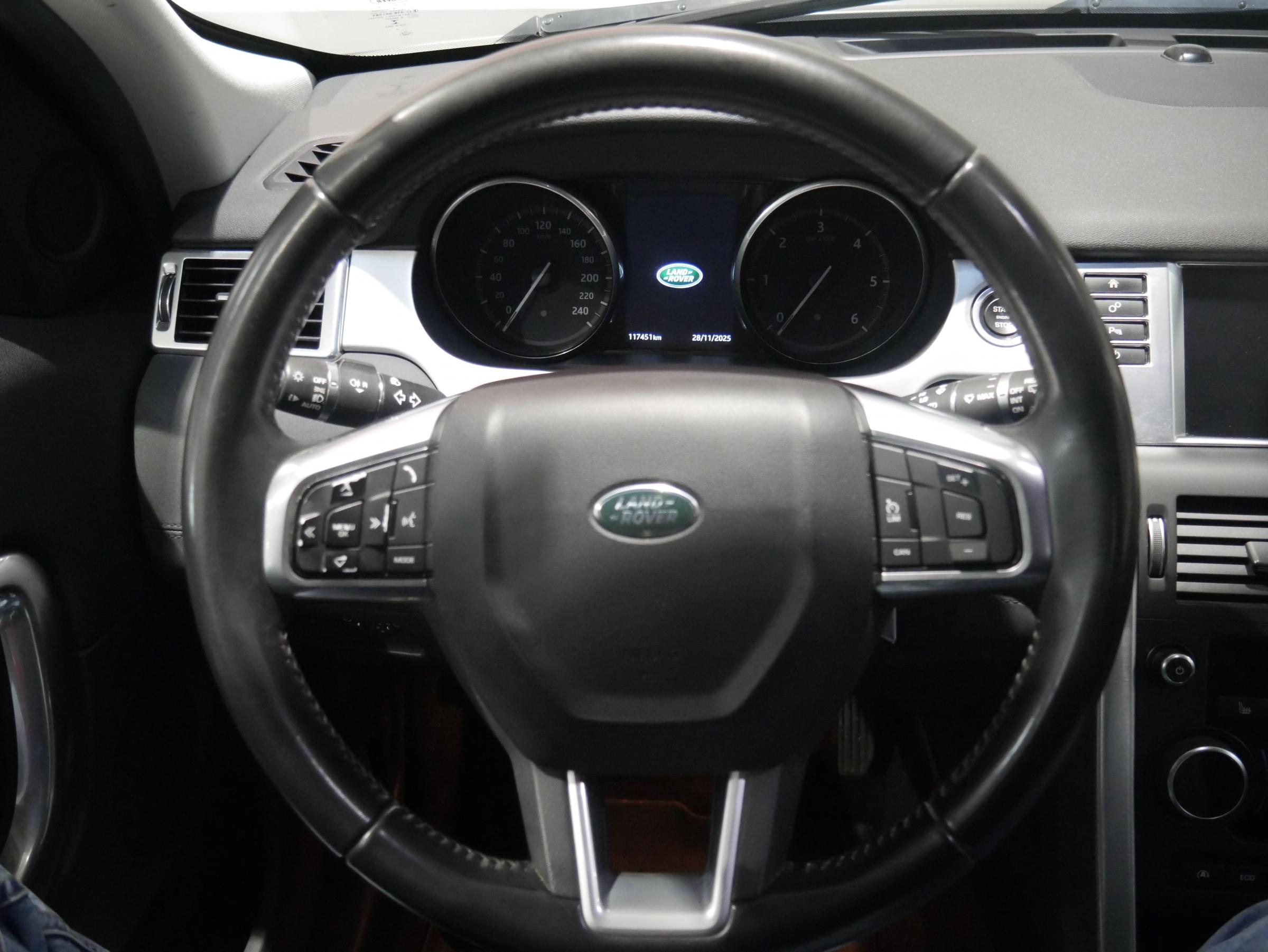 Land Rover Discovery Sport, 2017 - pohled č. 12