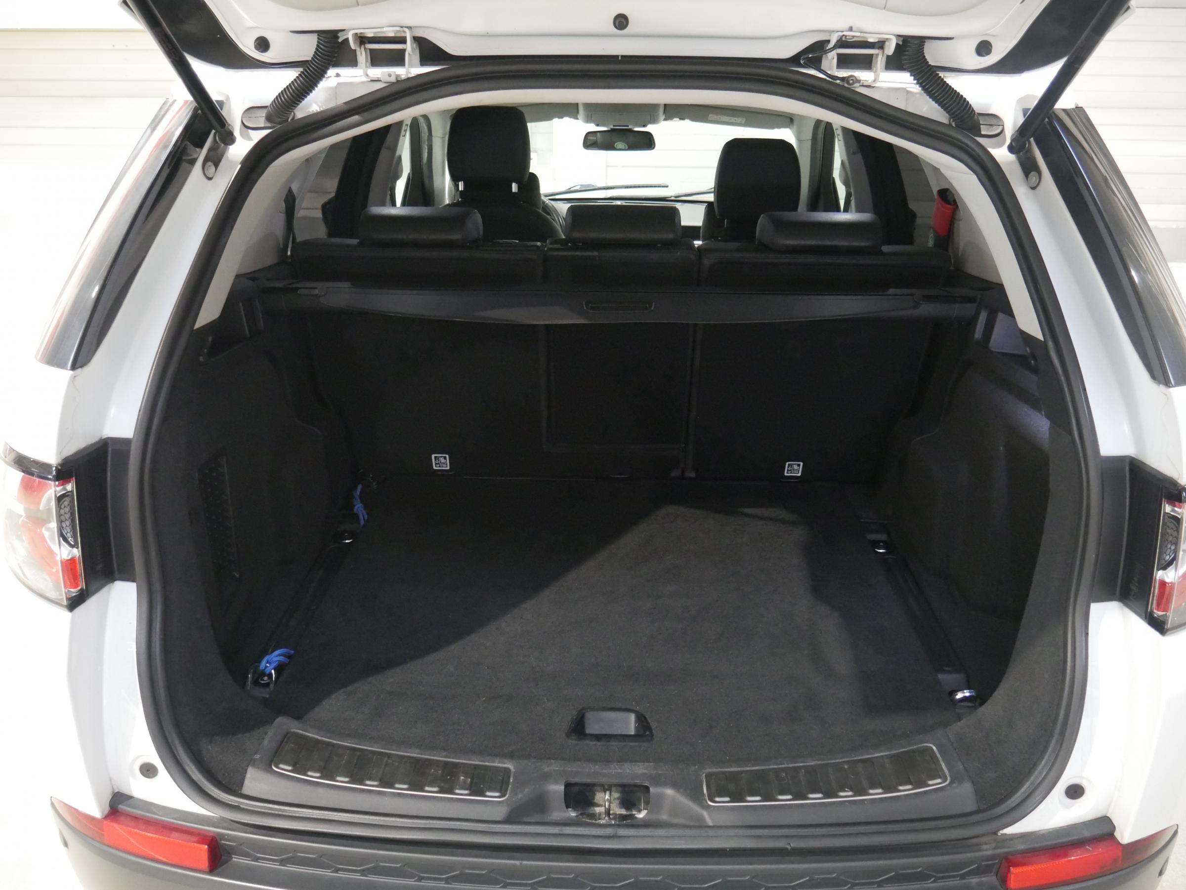 Land Rover Discovery Sport, 2017 - pohled č. 7