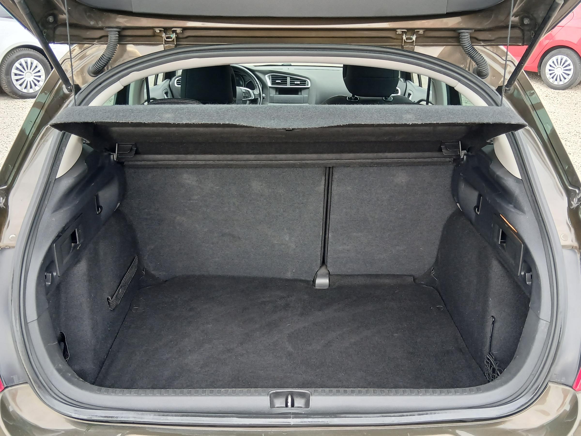 Citroën C4, 2011 - pohled č. 7