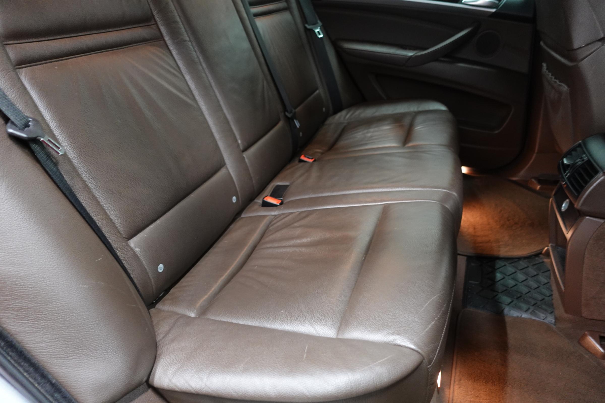 BMW X5, 2008 - pohled č. 14