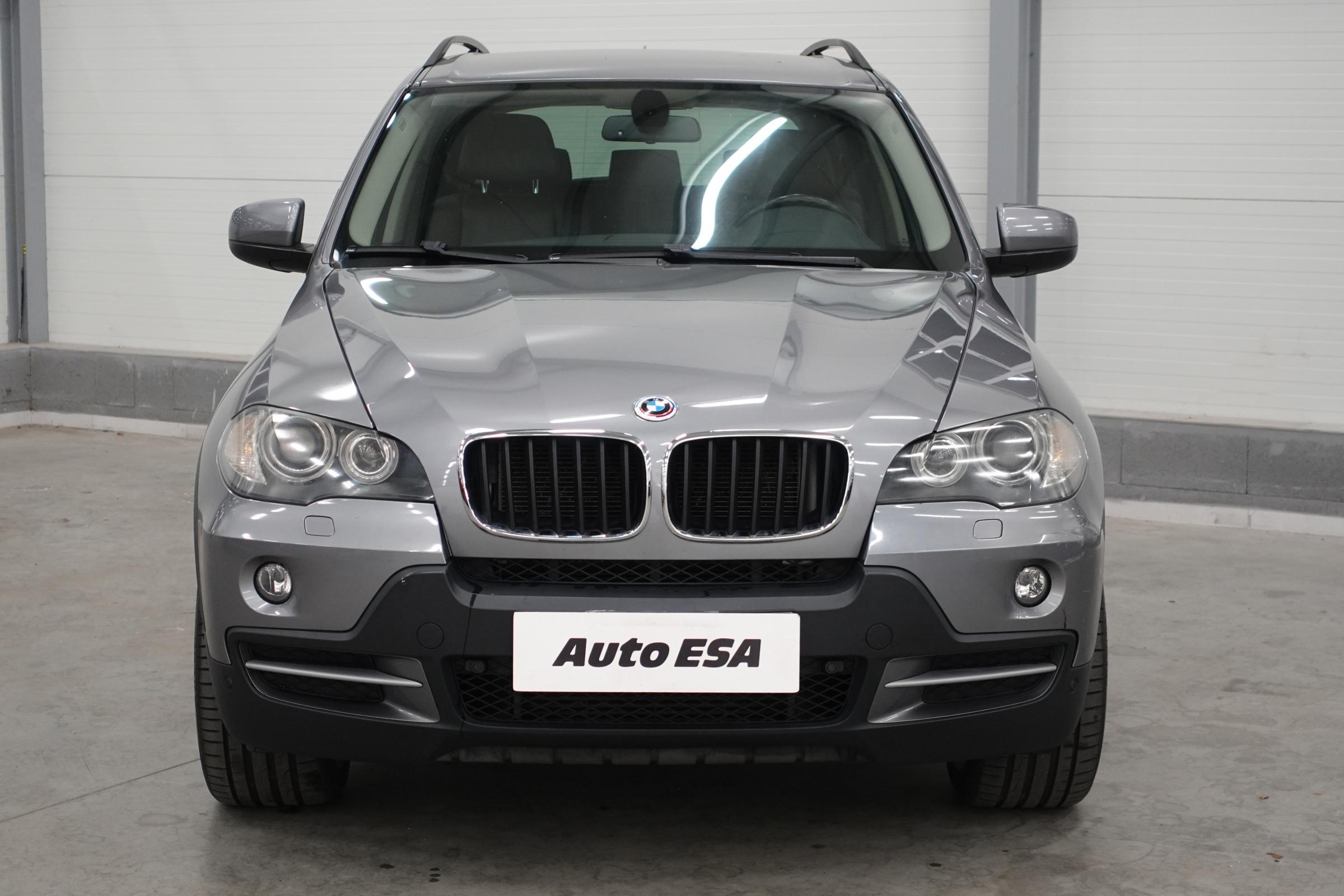 BMW X5, 2008 - pohled č. 2